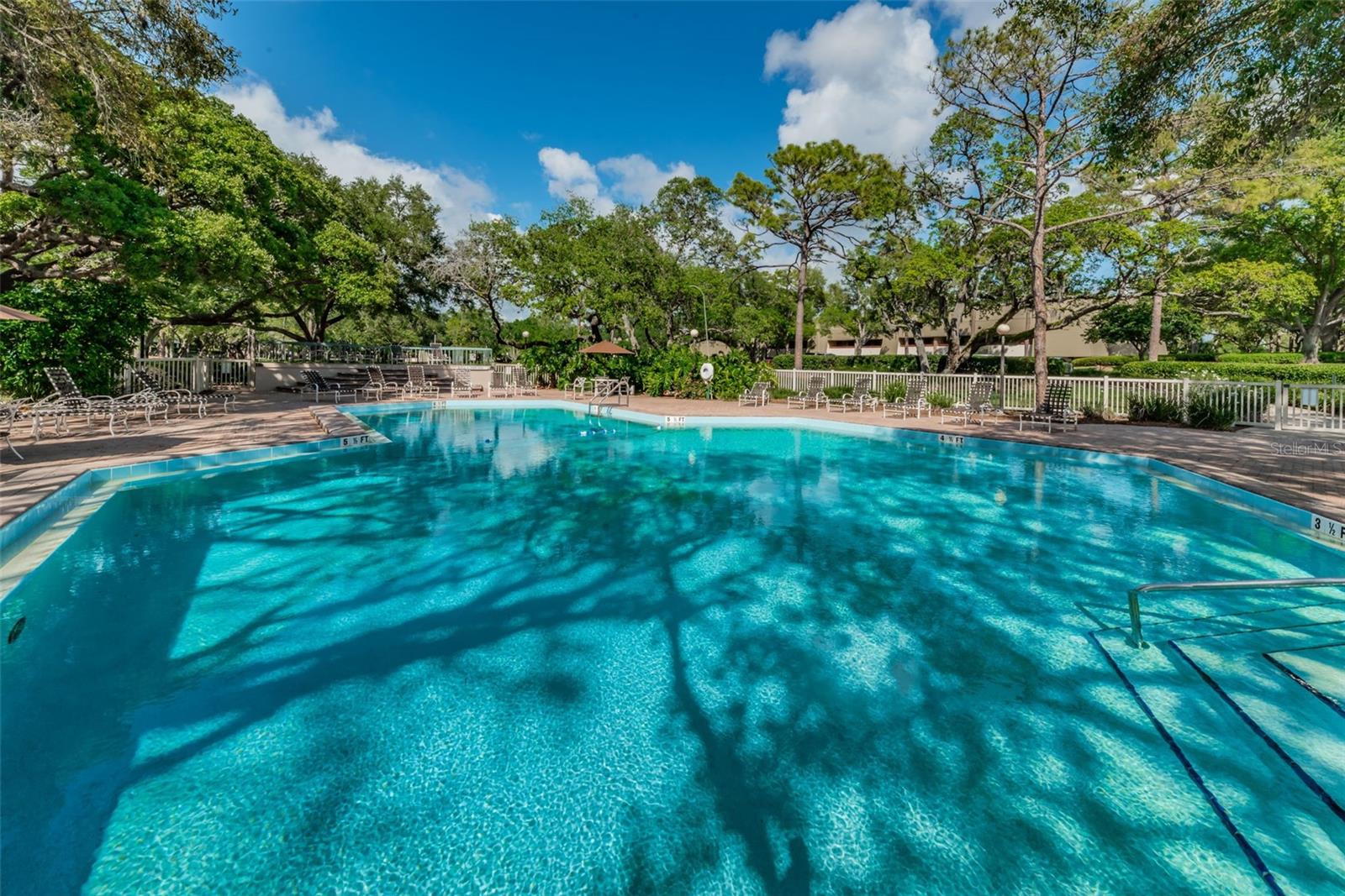 INNISBROOK - Residential
