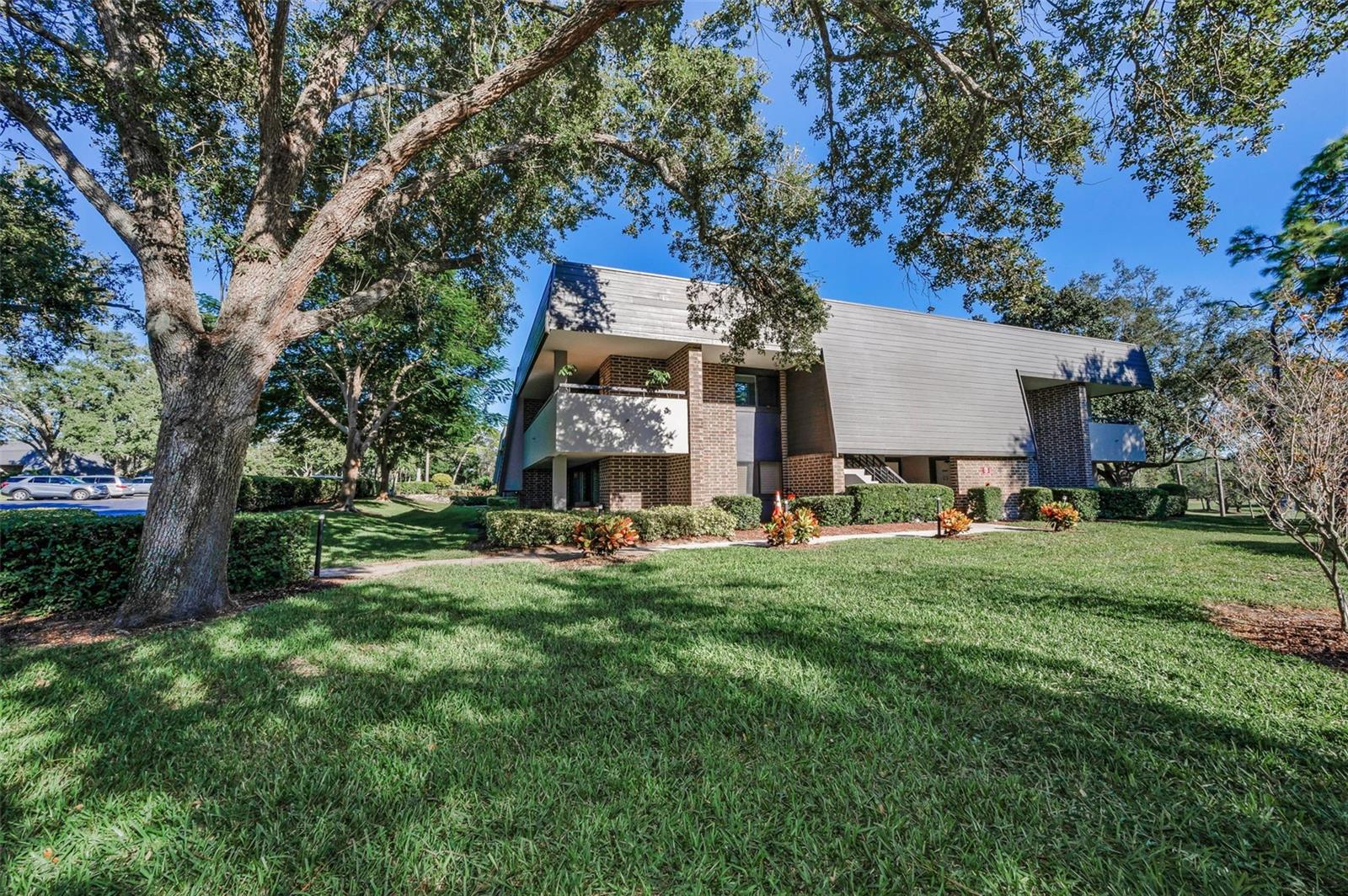 INNISBROOK - Residential