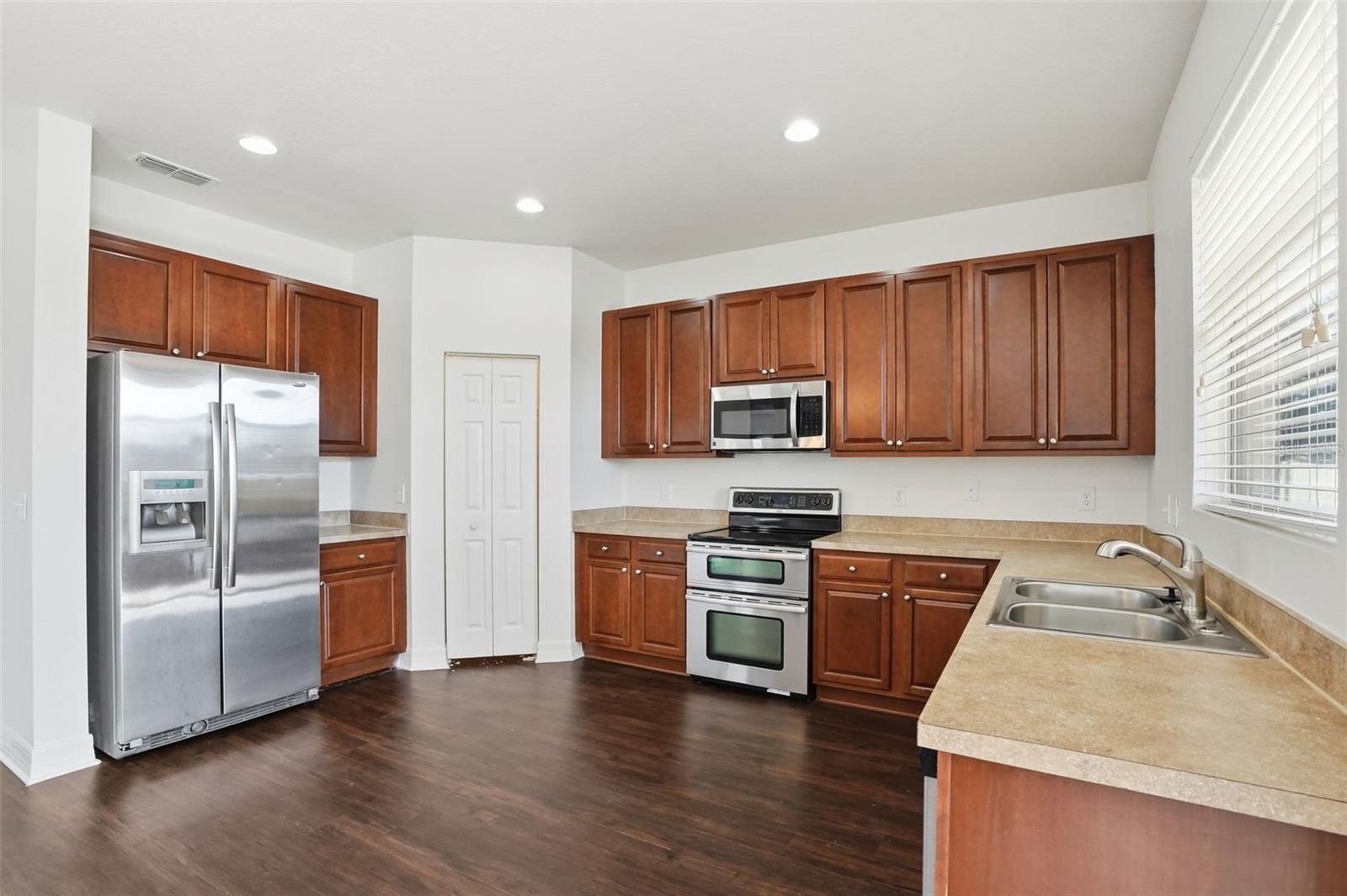 HARBOUR ISLES PH 1 - Residential