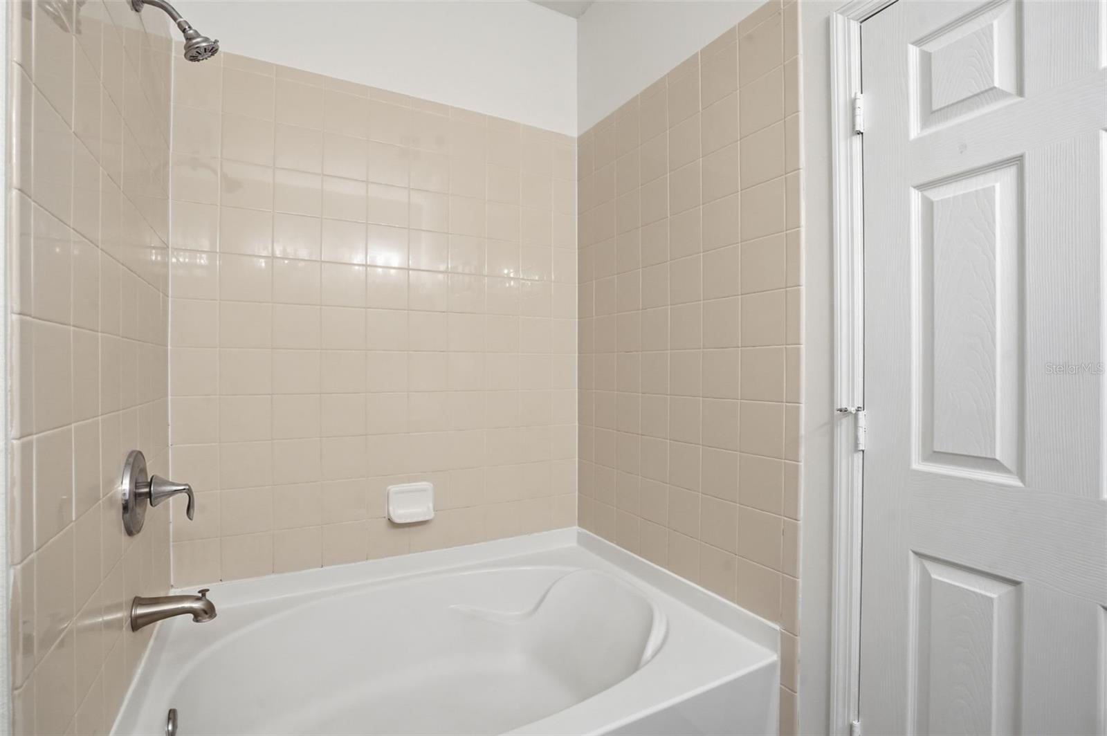 HARBOUR ISLES PH 1 - Residential