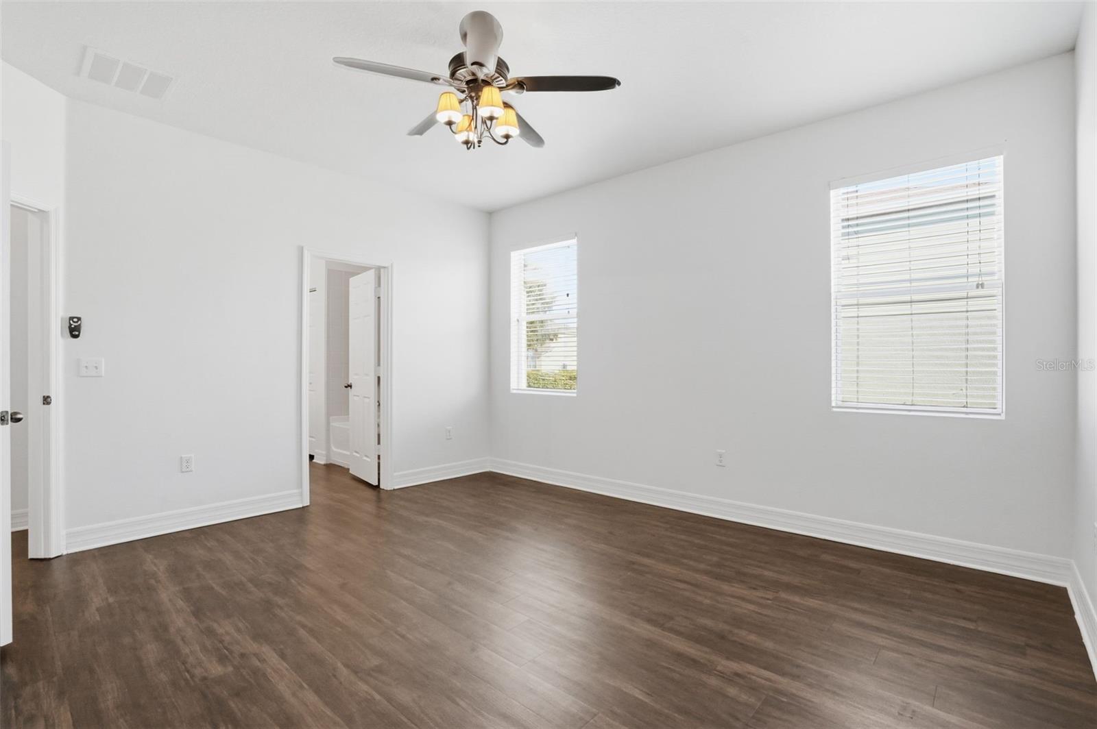 HARBOUR ISLES PH 1 - Residential