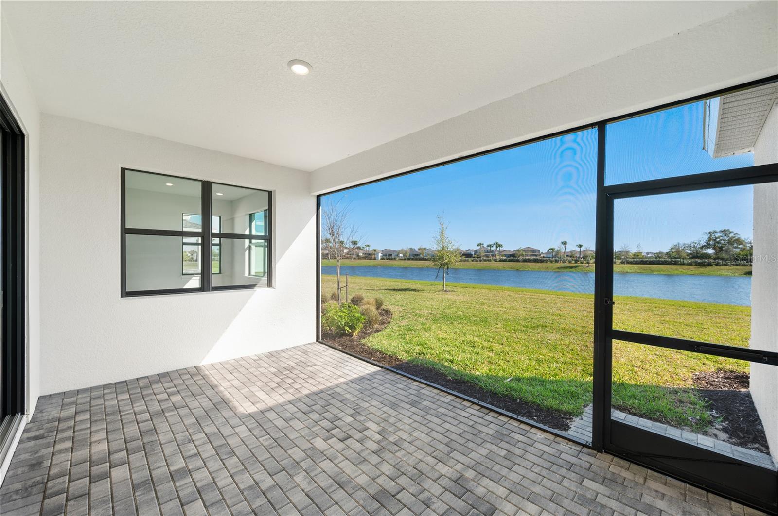 5830 FREESTONE CIRCLE