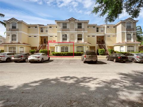 Condominium in ALTAMONTE SPRINGS FL 671 SANDY NECK LANE.jpg