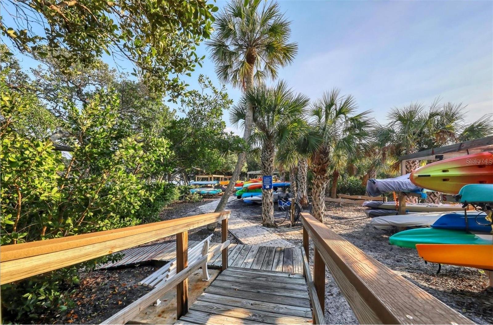 BAYPORT BCH & TEN PH F - Residential