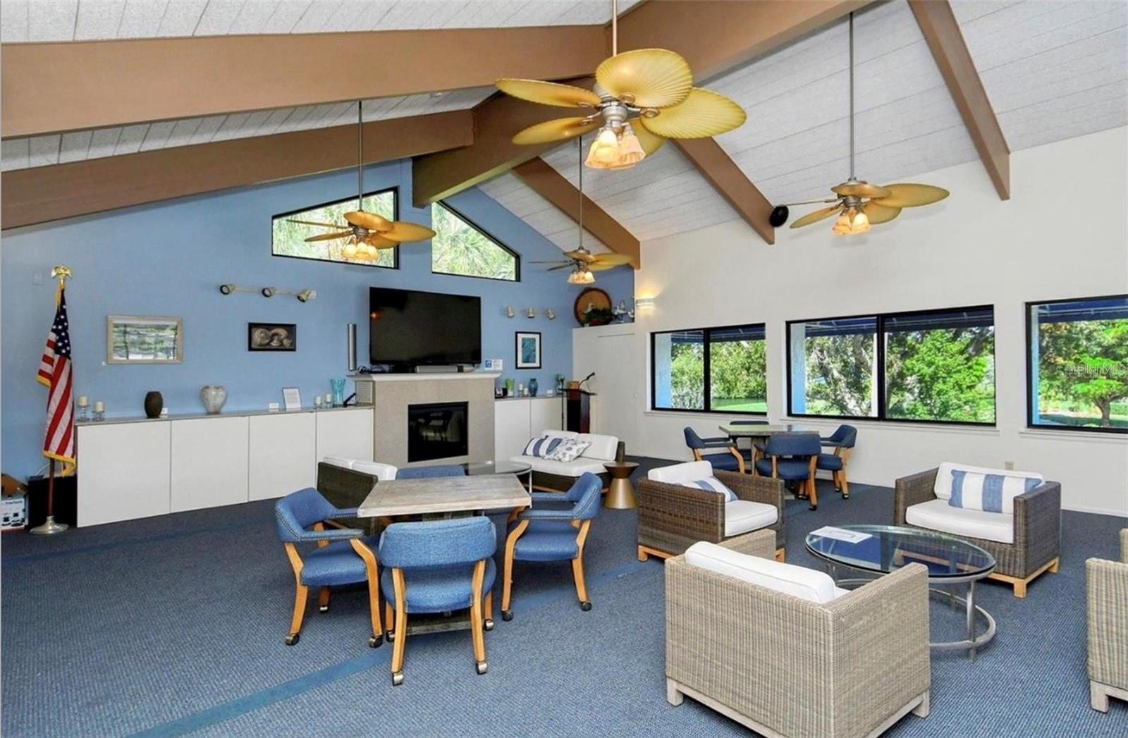 BAYPORT BCH & TEN PH F - Residential