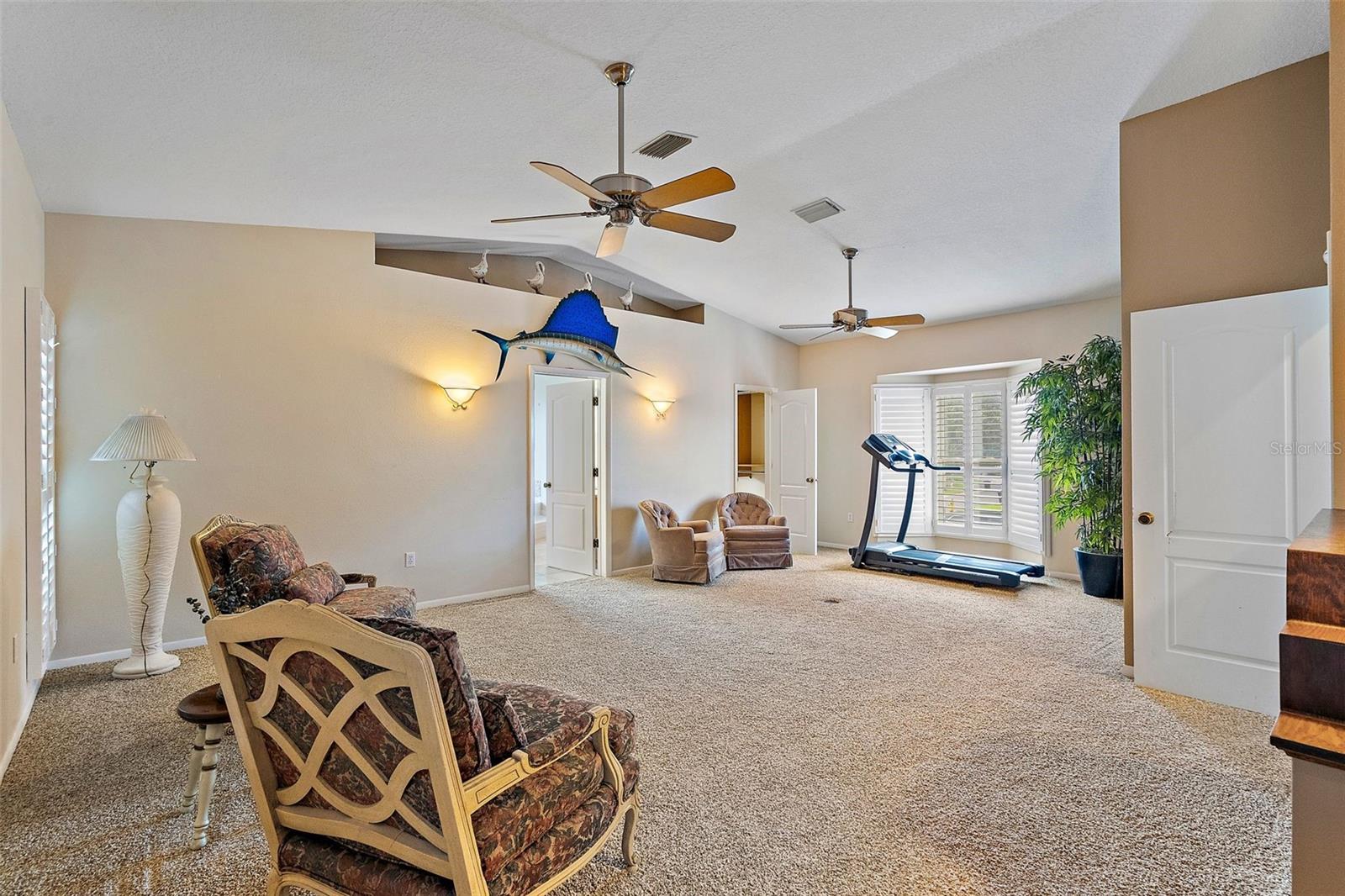 VENETIAN ISLES - Residential