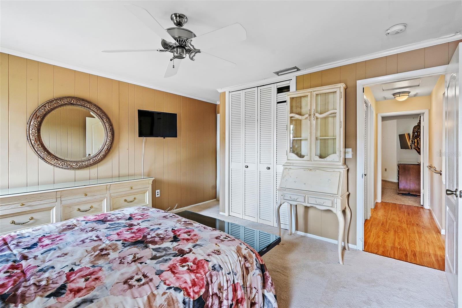 VENETIAN ISLES - Residential