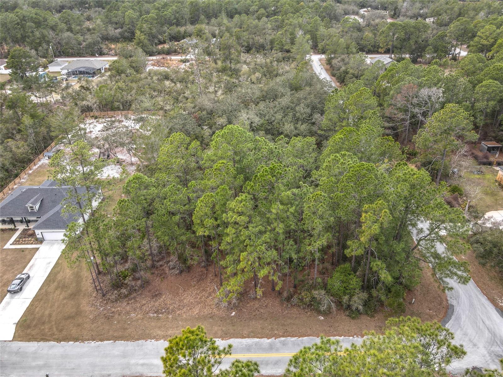 ROYAL TRAILS UNIT NO 1 - Land