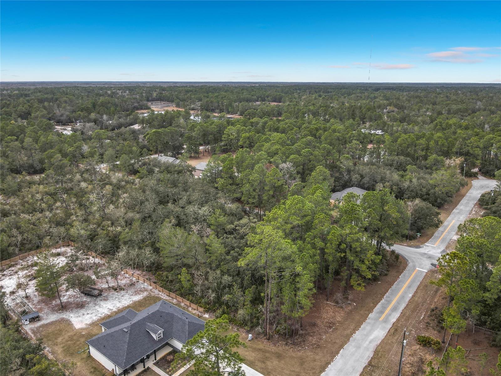 ROYAL TRAILS UNIT NO 1 - Land