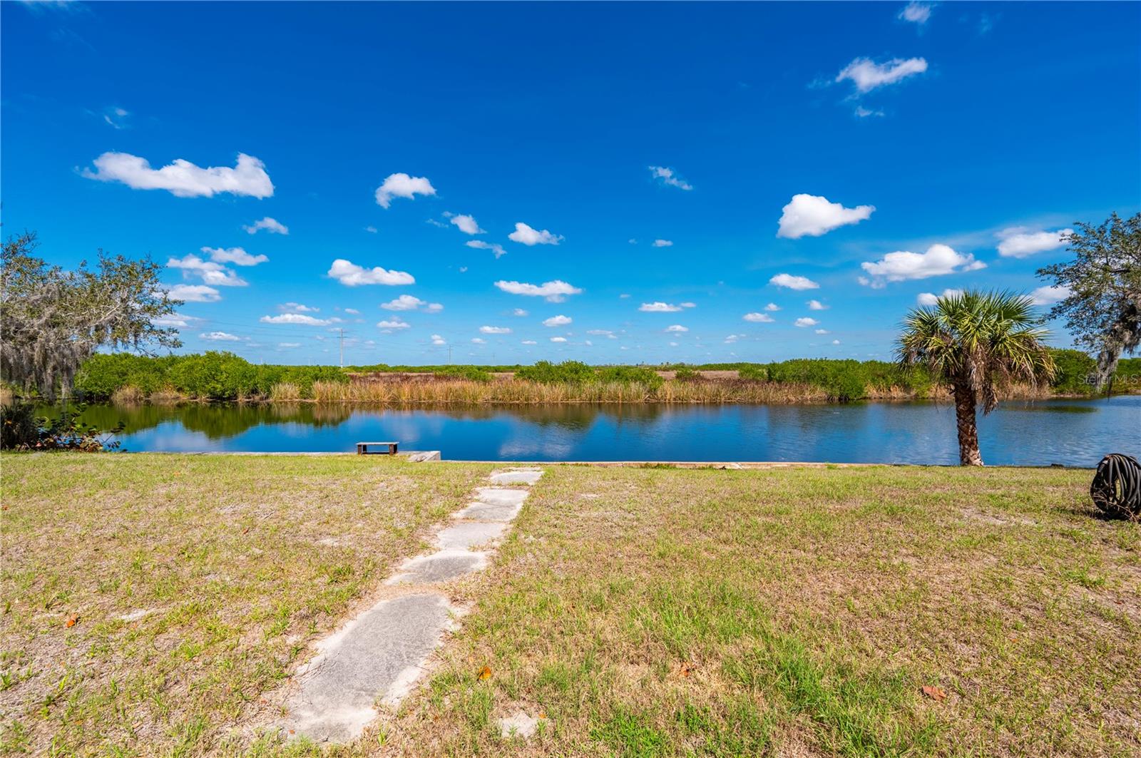 RIVERSIDE PARK - Residential