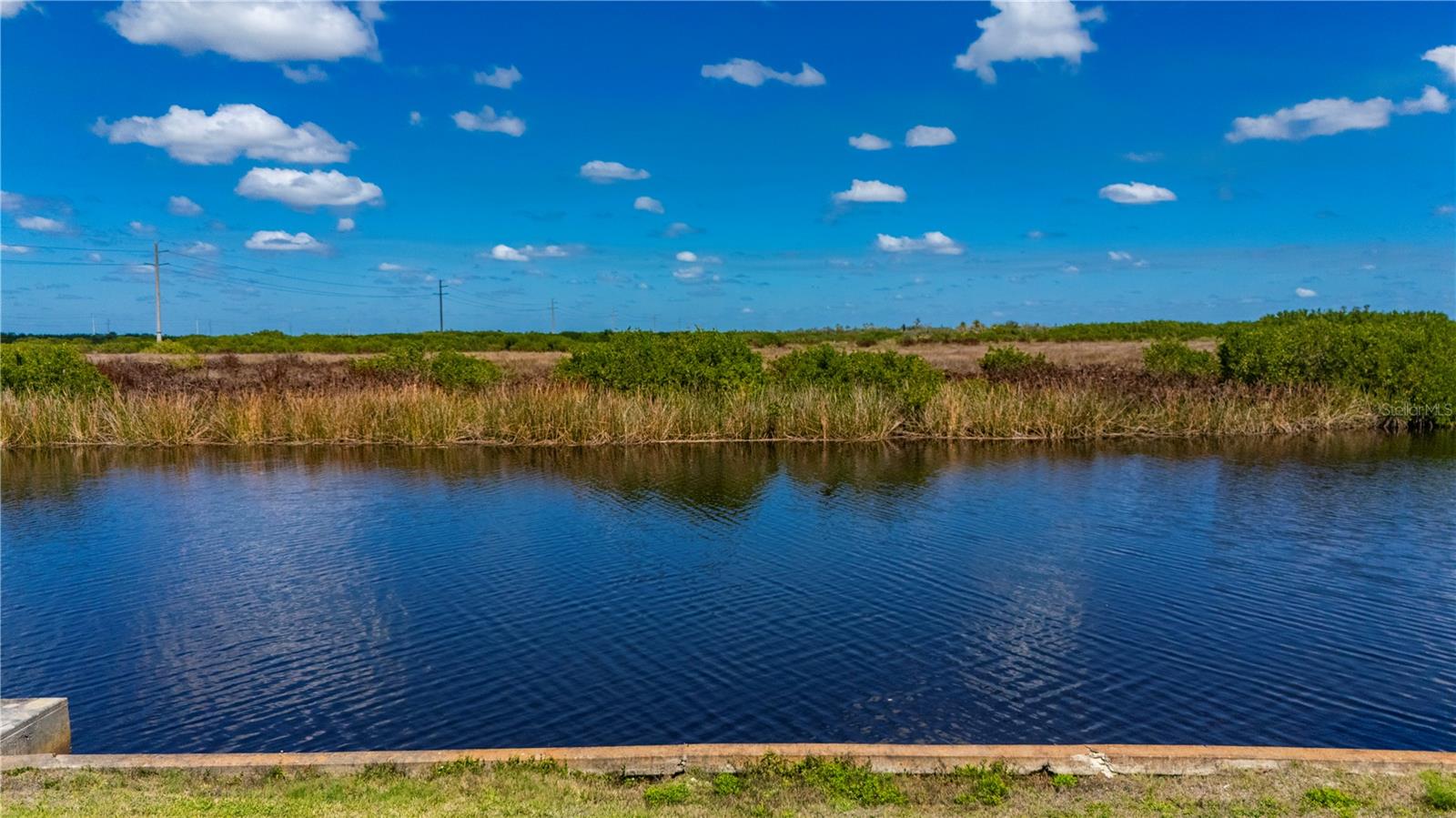 RIVERSIDE PARK - Residential