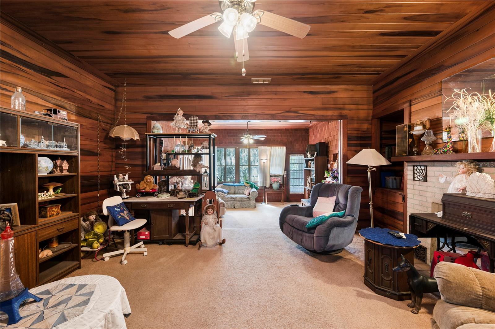 RIVERSIDE PARK - Residential