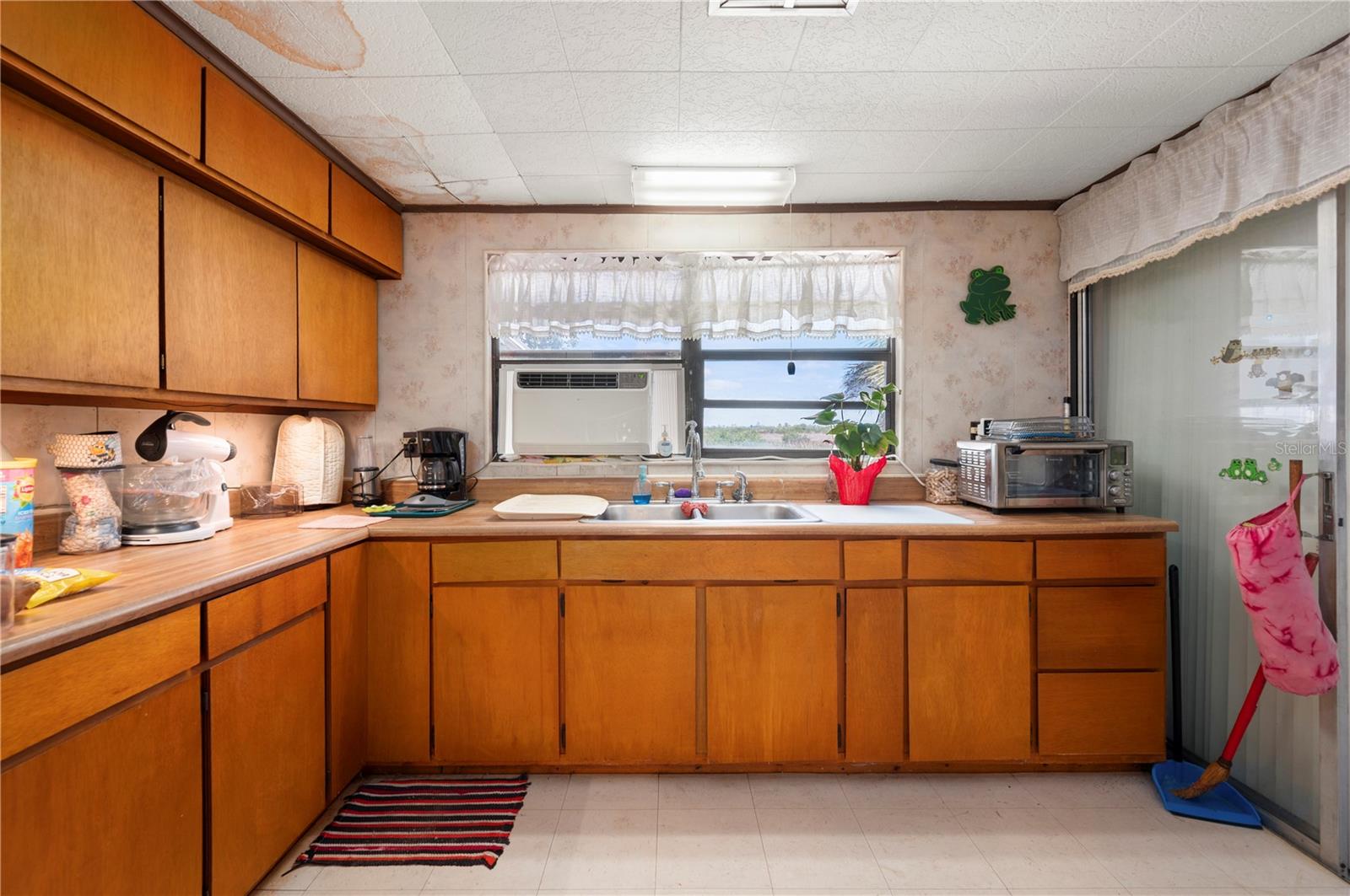 RIVERSIDE PARK - Residential