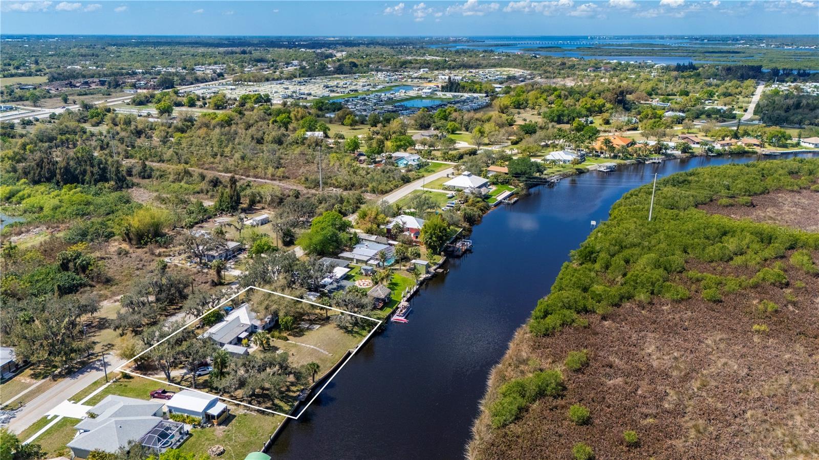 RIVERSIDE PARK - Residential