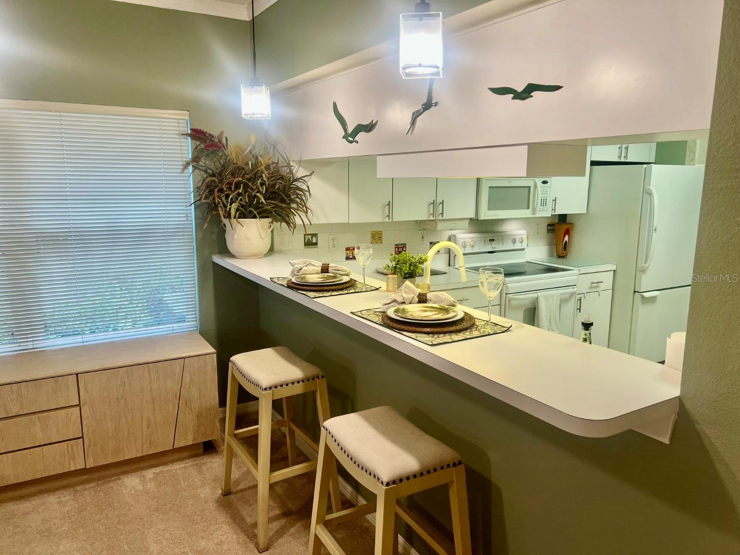 BAY POINTE VILLAS CONDO - Residential