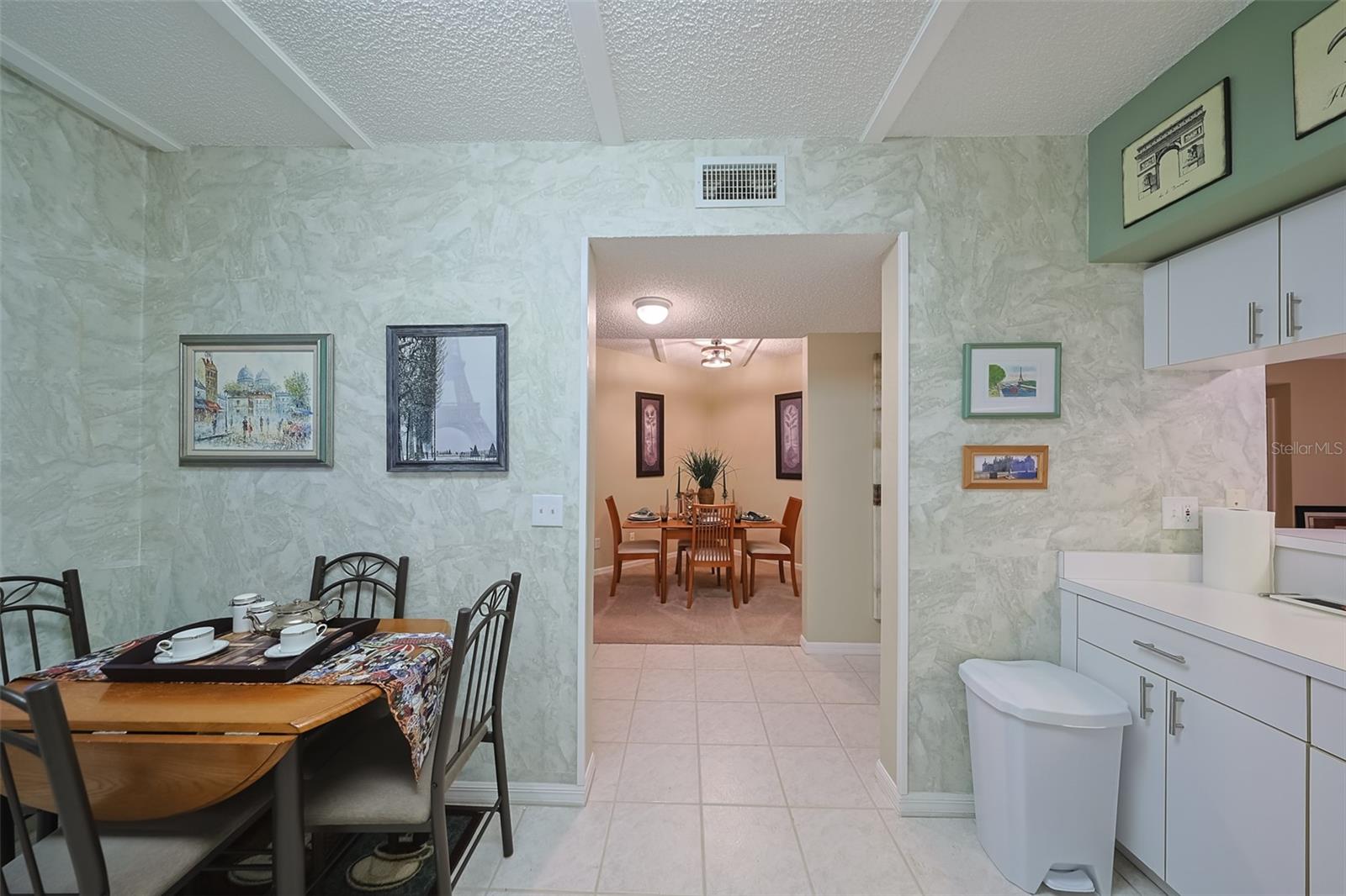 BAY POINTE VILLAS CONDO - Residential