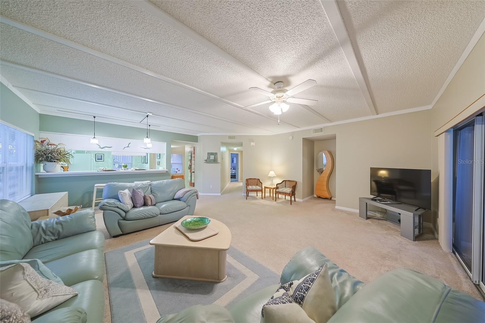 BAY POINTE VILLAS CONDO - Residential