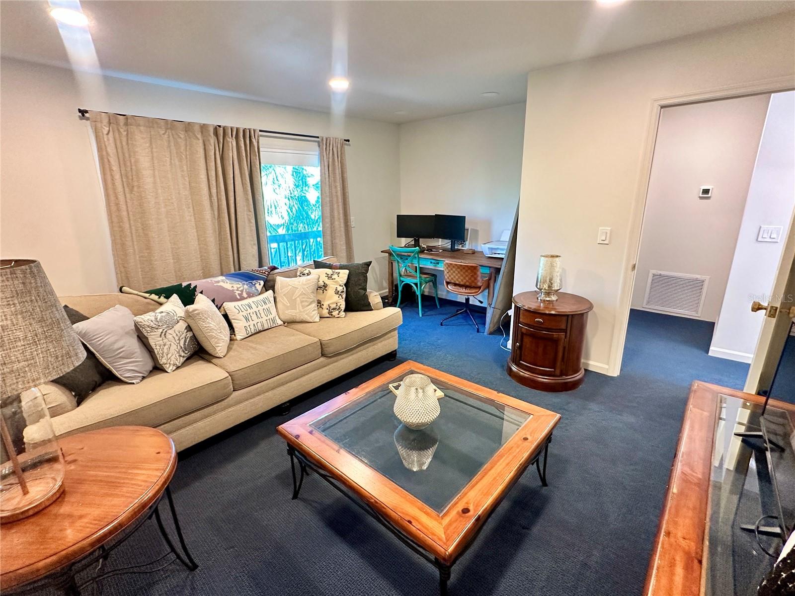 LANDINGS TREEHOUSE - Residential Lease