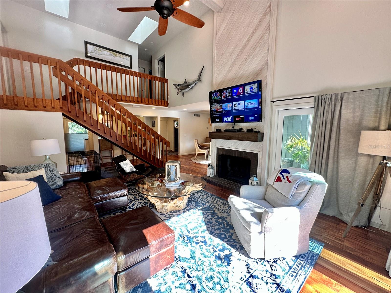 LANDINGS TREEHOUSE - Residential Lease