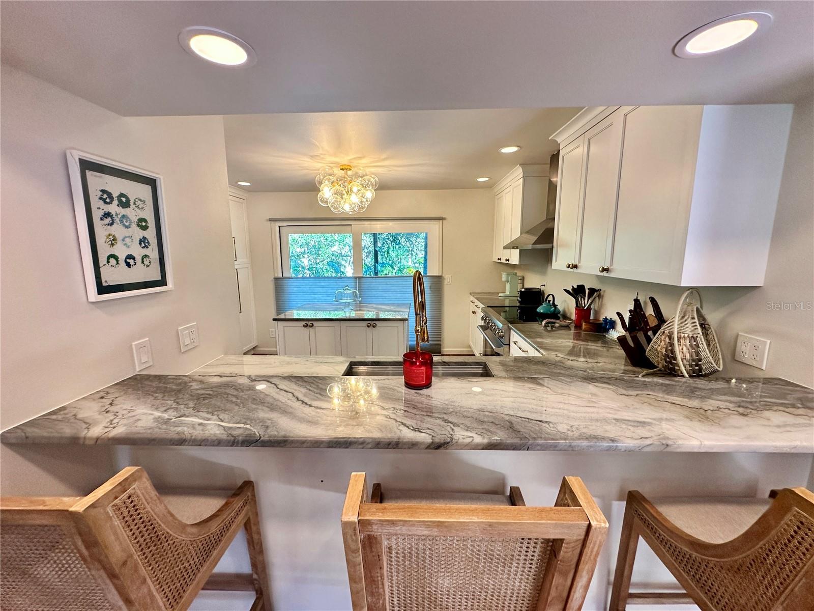 LANDINGS TREEHOUSE - Residential Lease
