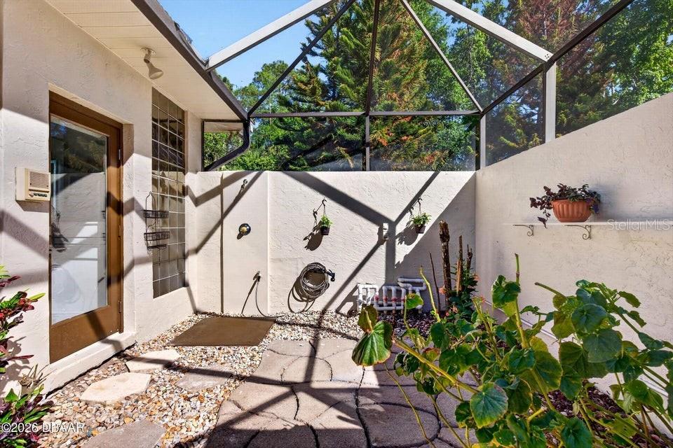 BREAKAWAY TRAILS - Residential