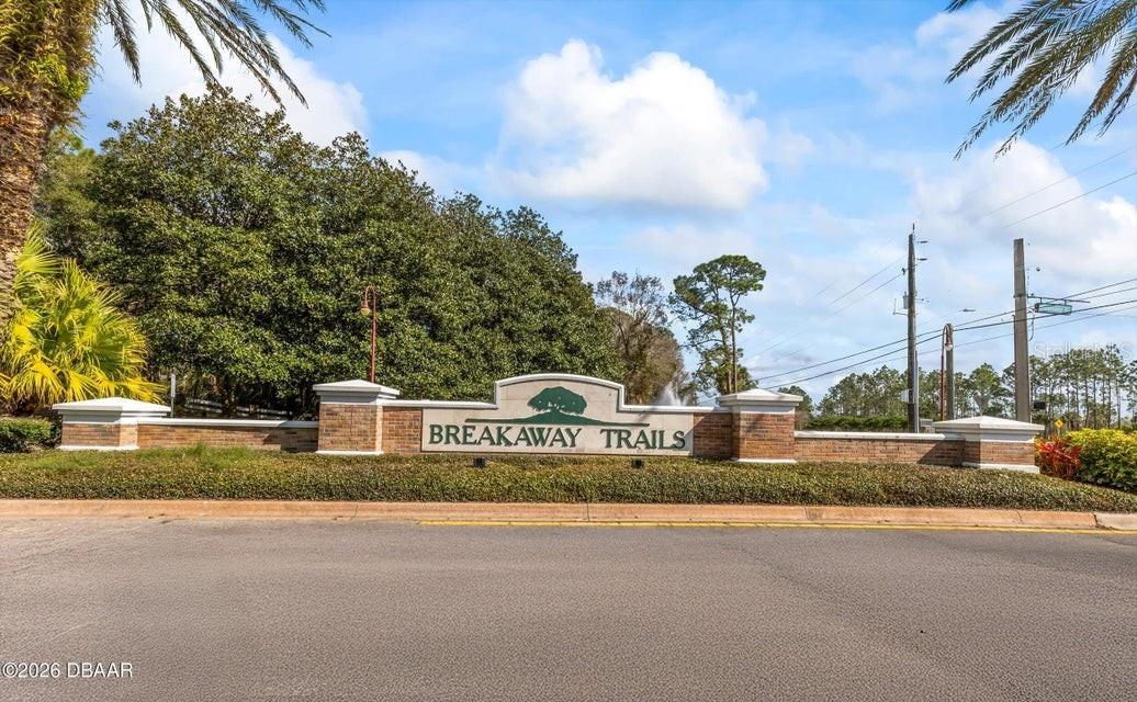 BREAKAWAY TRAILS - Residential