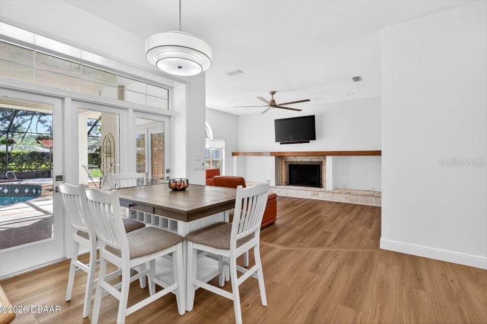 BREAKAWAY TRAILS - Residential