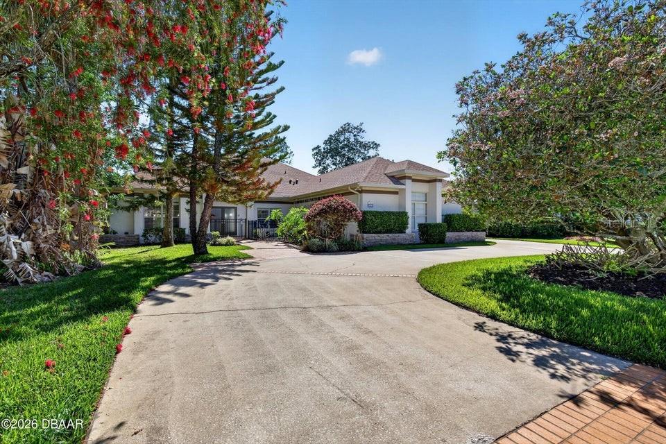 BREAKAWAY TRAILS - Residential