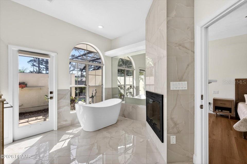 BREAKAWAY TRAILS - Residential