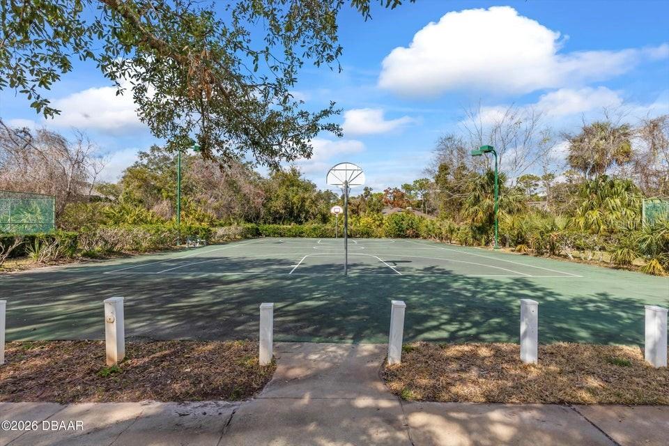 BREAKAWAY TRAILS - Residential