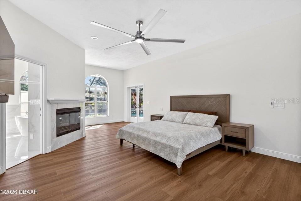 BREAKAWAY TRAILS - Residential