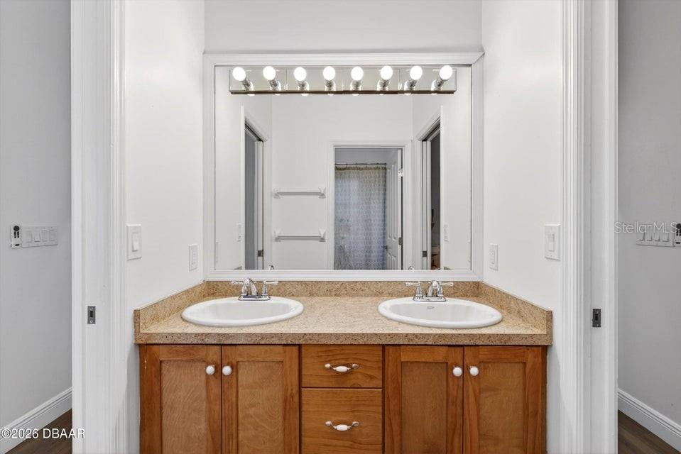 BREAKAWAY TRAILS - Residential