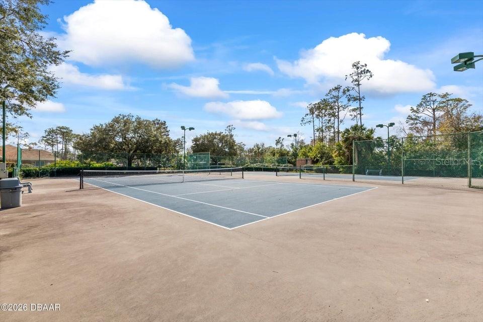 BREAKAWAY TRAILS - Residential