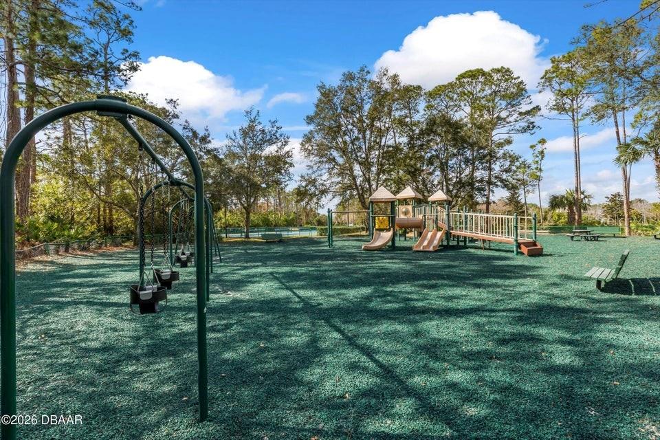 BREAKAWAY TRAILS - Residential