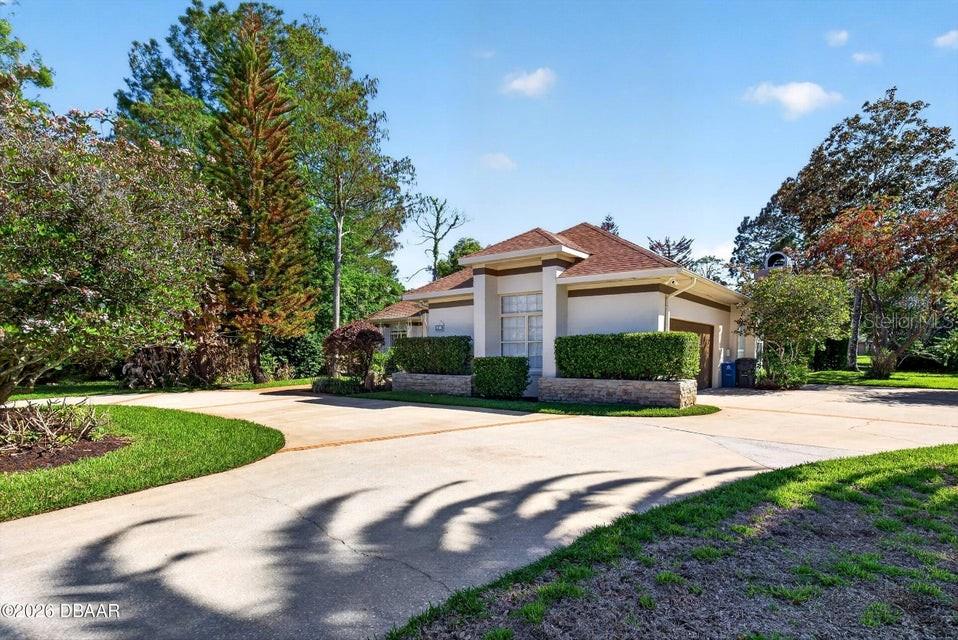 BREAKAWAY TRAILS - Residential