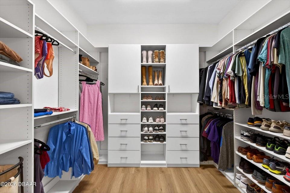 BREAKAWAY TRAILS - Residential