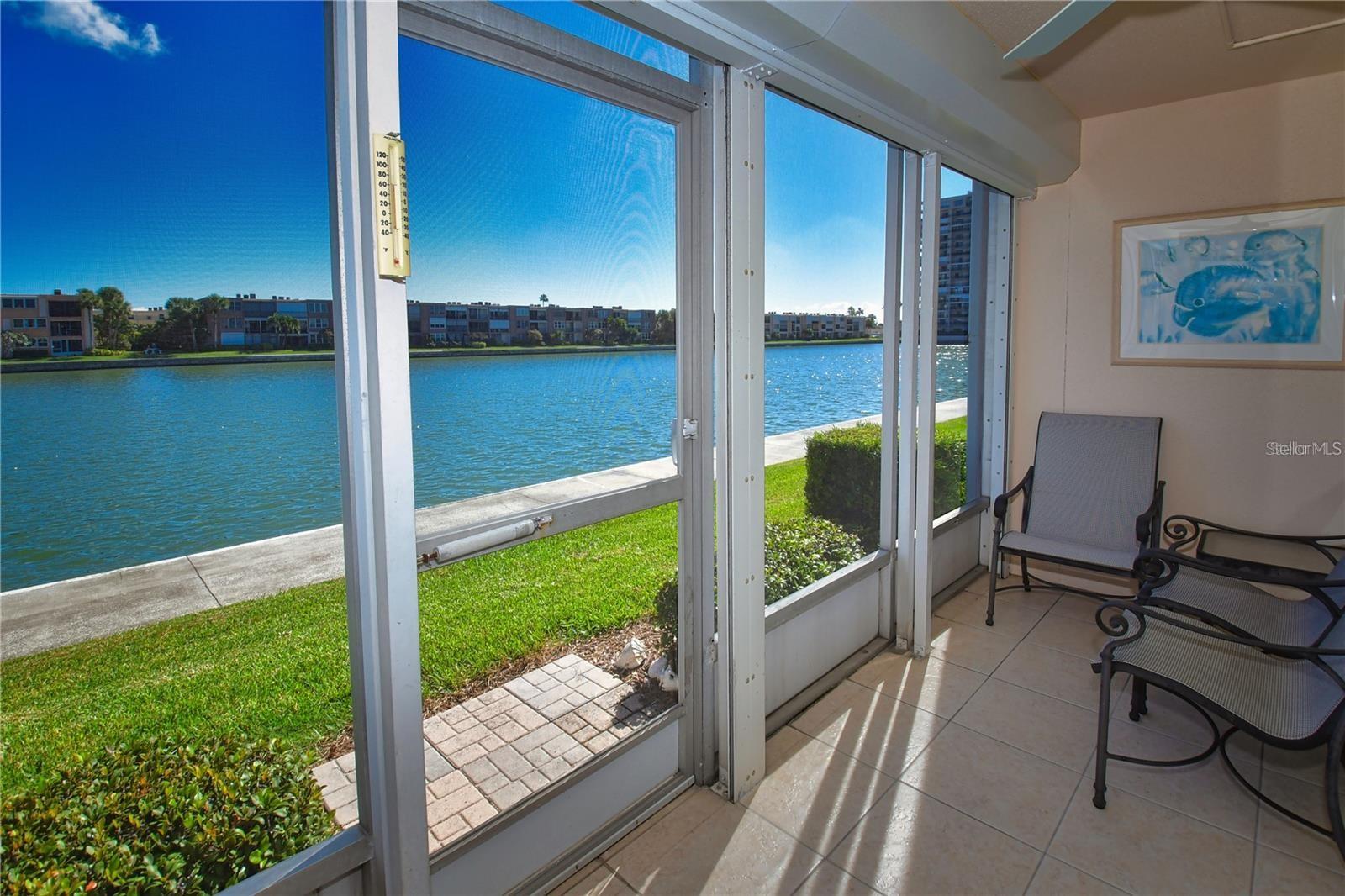 7645 SUN ISLAND DRIVE S 103