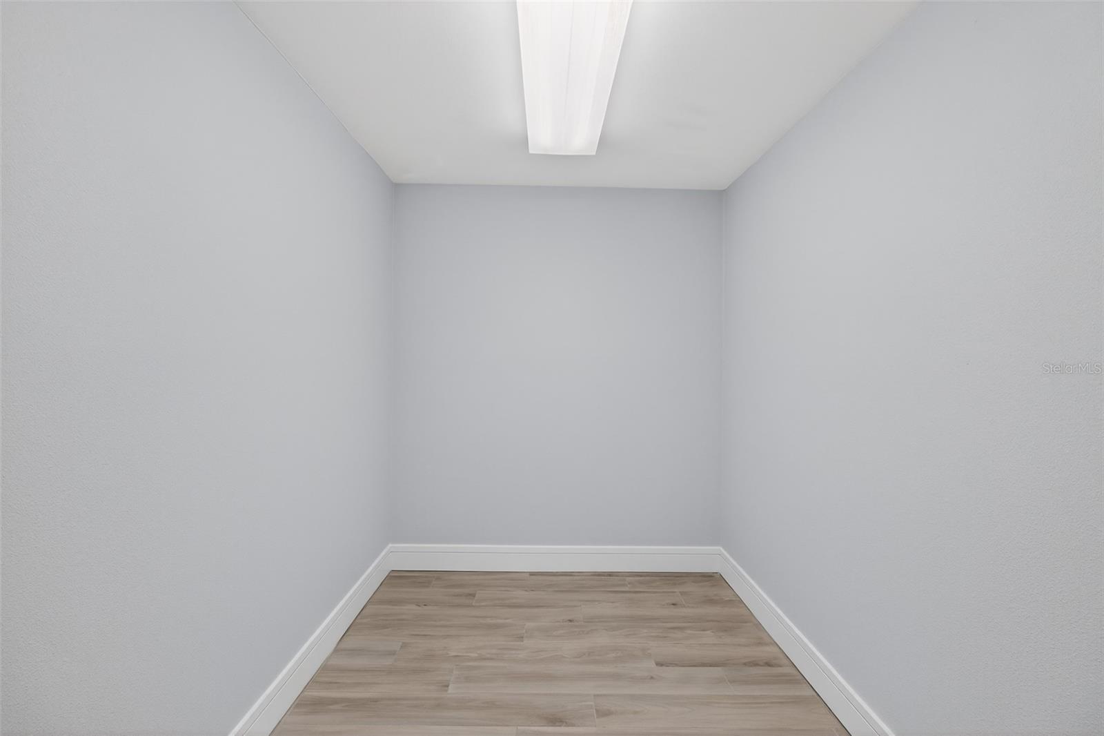 BAY ISLAND GROUP 8 - Residential