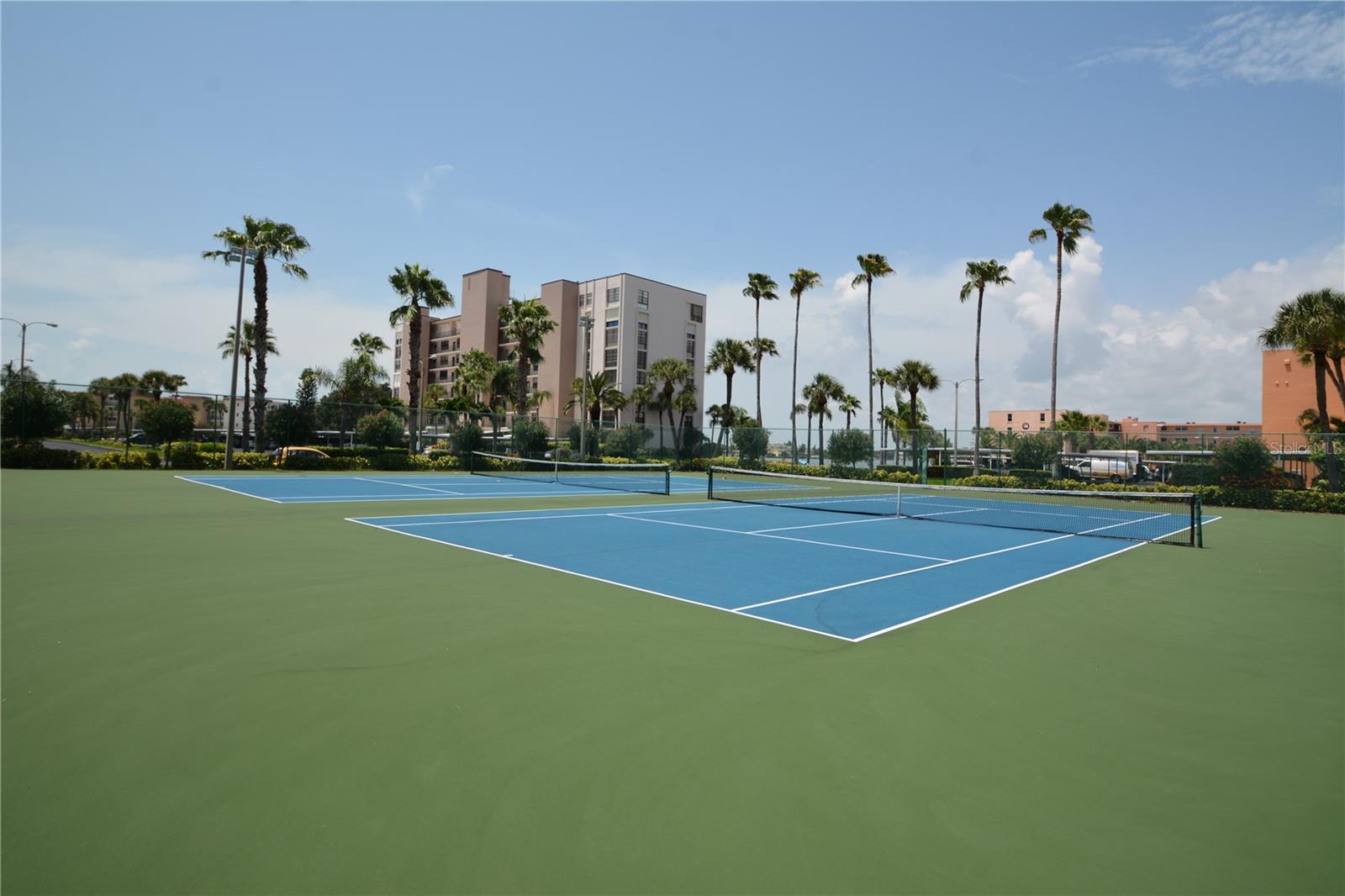 BAY ISLAND GROUP 8 - Residential