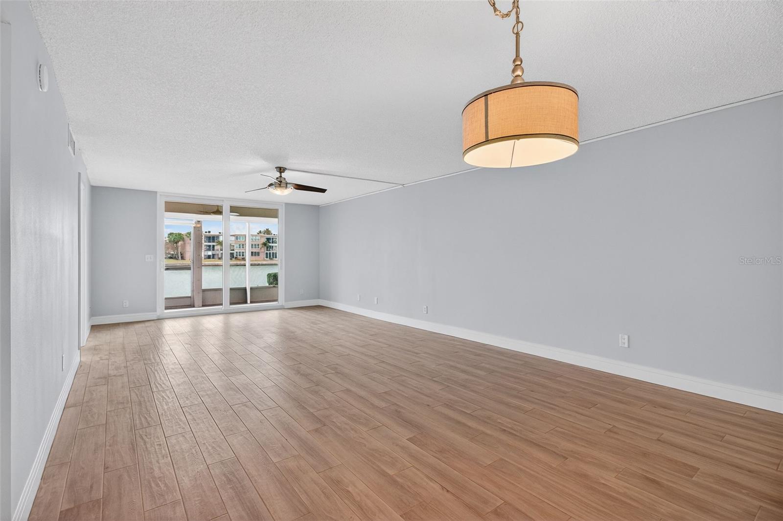 7645 SUN ISLAND DRIVE S 103