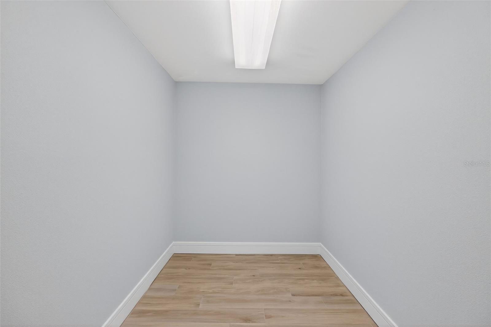 BAY ISLAND GROUP 8 - Residential