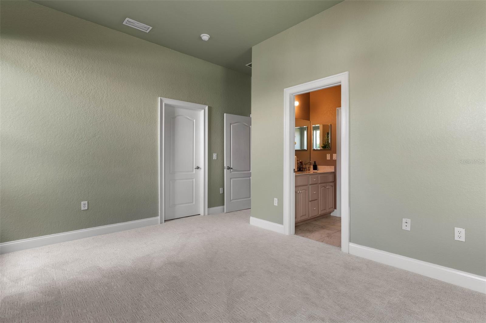 ORMOND LAKES UNIT 08 - Residential