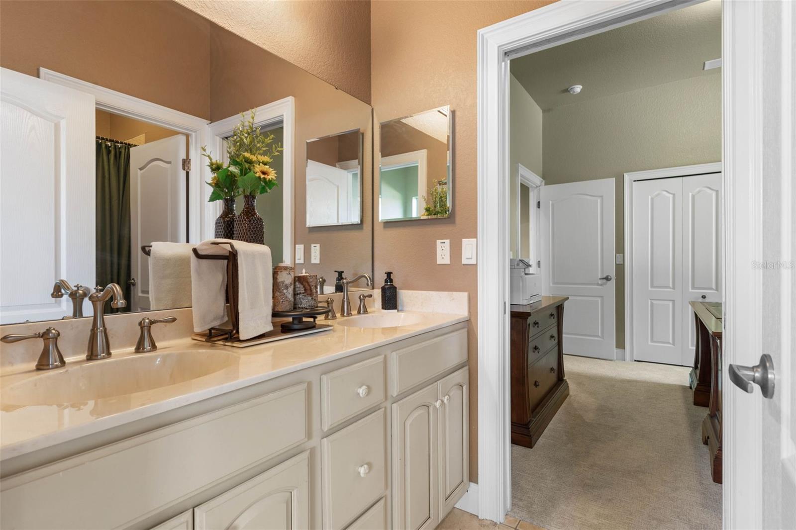 ORMOND LAKES UNIT 08 - Residential