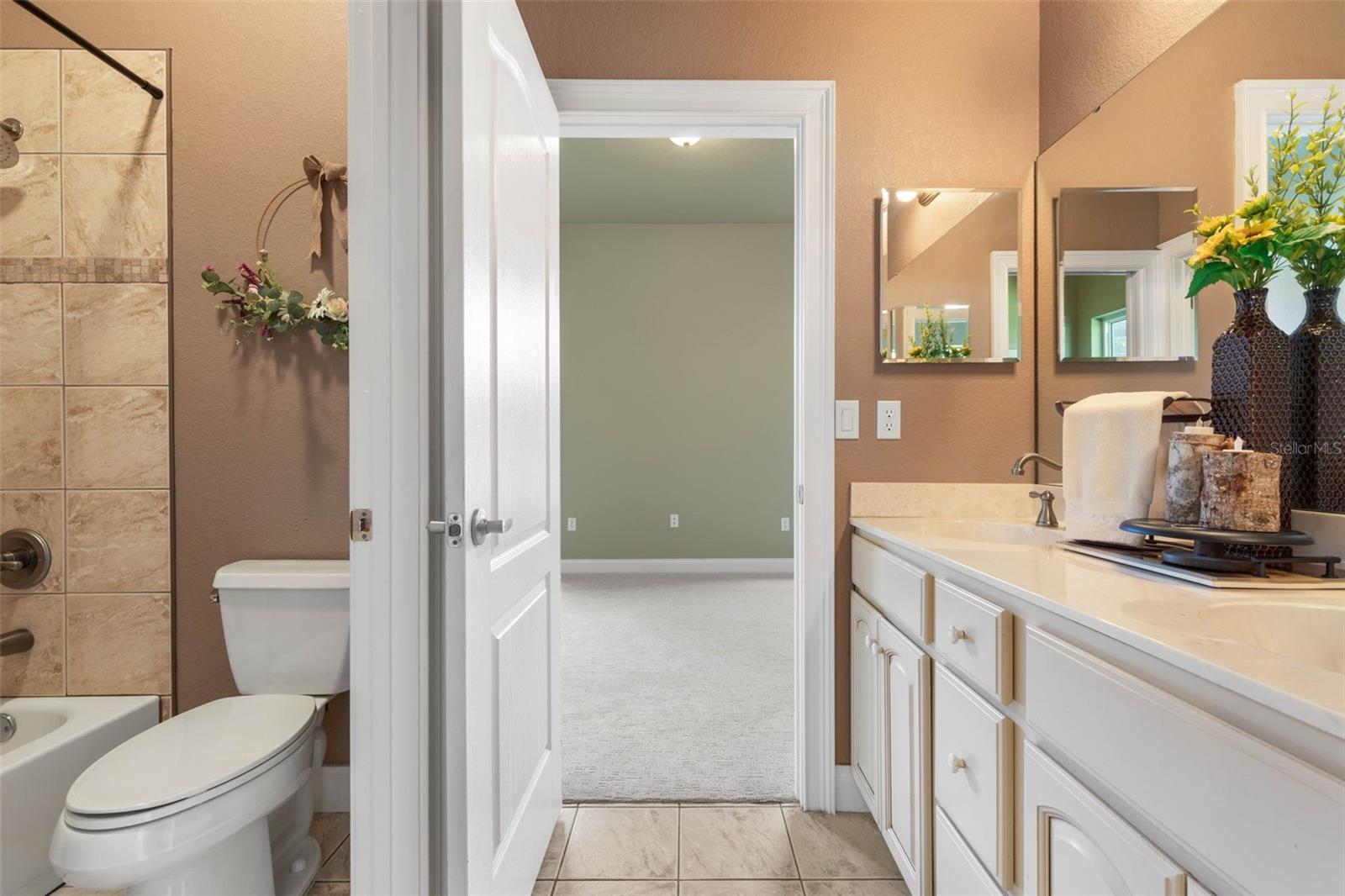 ORMOND LAKES UNIT 08 - Residential