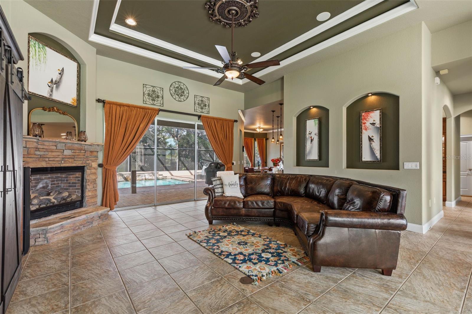 12 MINNOW DRIVE