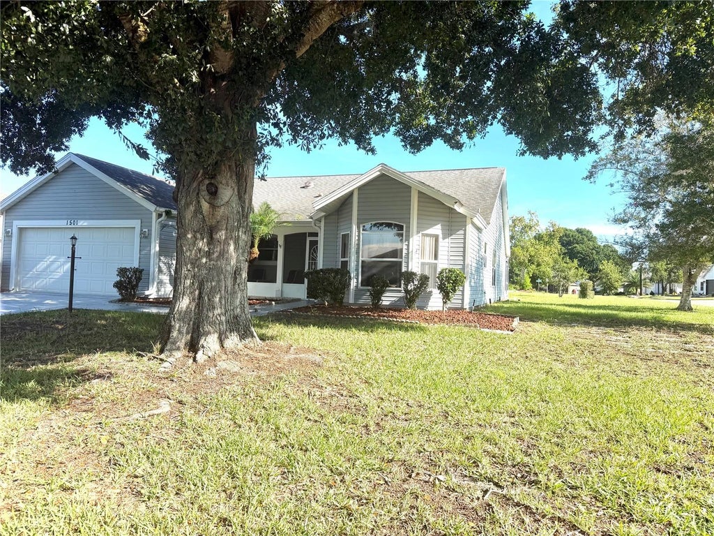 Photo of 1501 Nueva Place, The Villages, FL 32159 (MLS # G5116841)