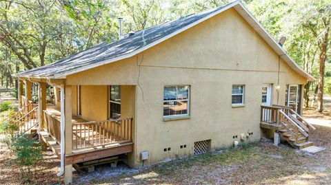 A home in BUSHNELL