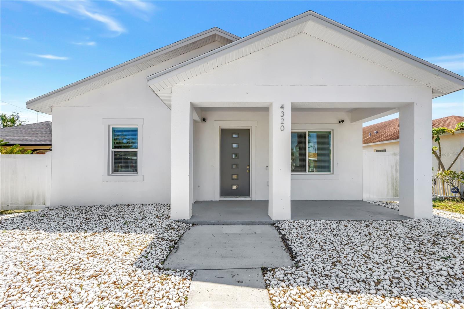 HIGHLAND GROVES - Residential