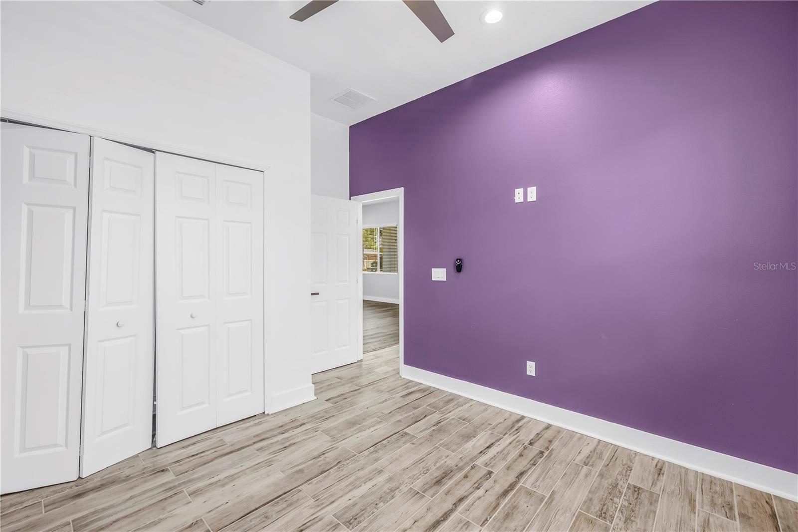 HIGHLAND GROVES - Residential