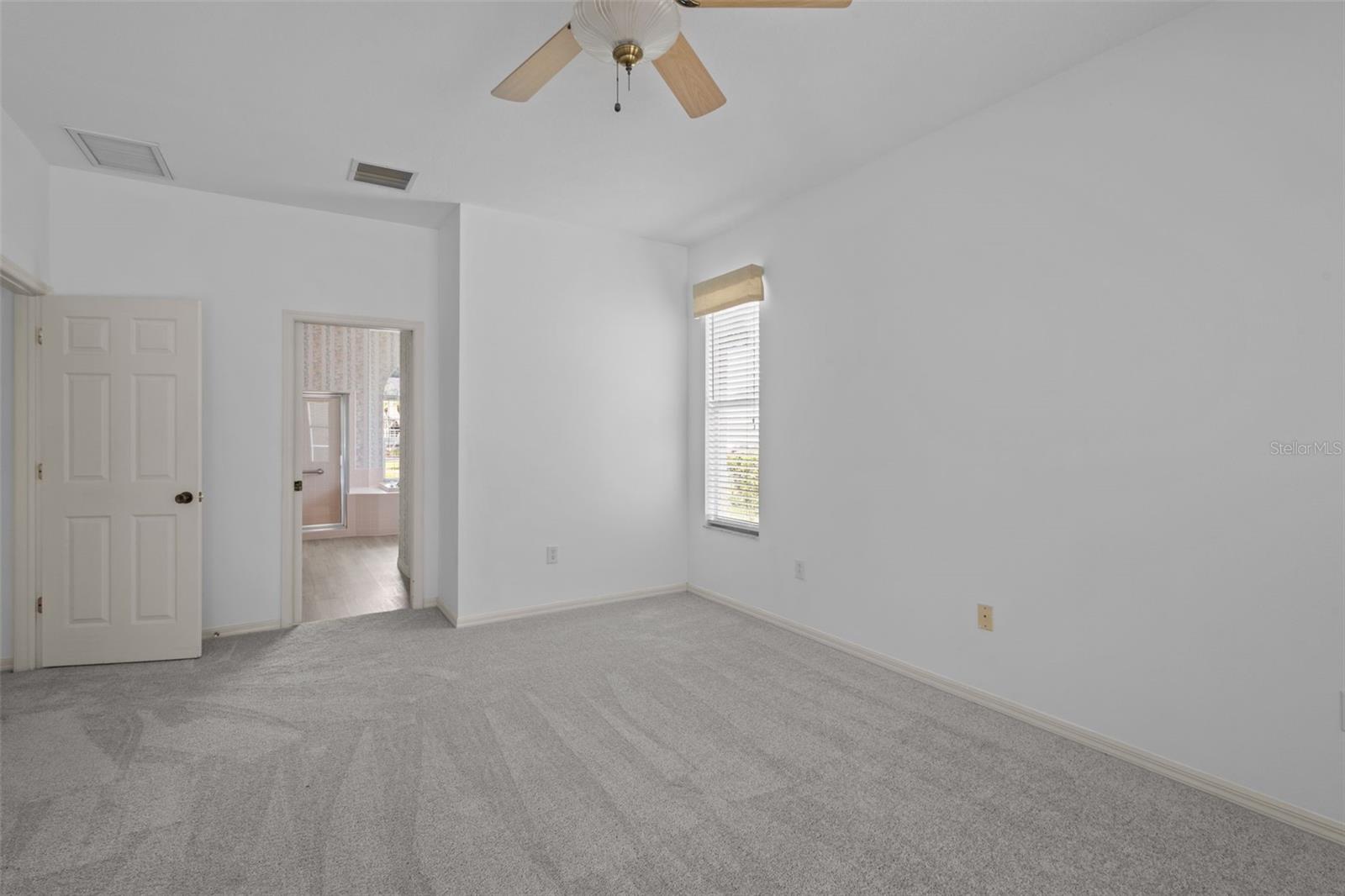 CALUSA TRACE UNIT FIVE PH - Residential